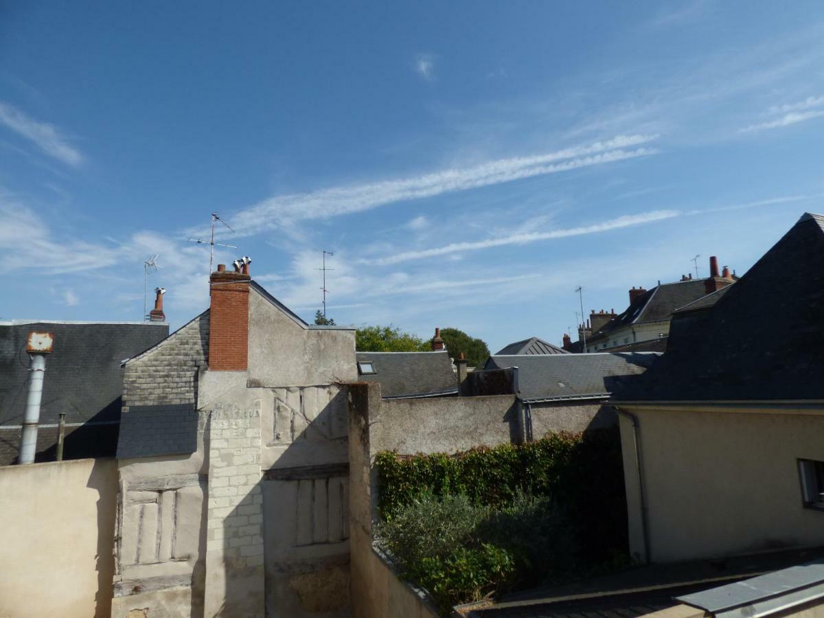 La Petite Maison Des Halles Appartamento Tours Esterno foto